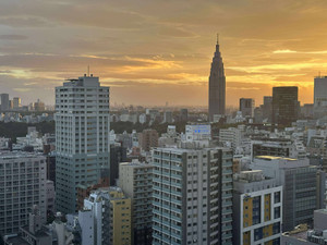 563226322_3906432672983638_591825_2